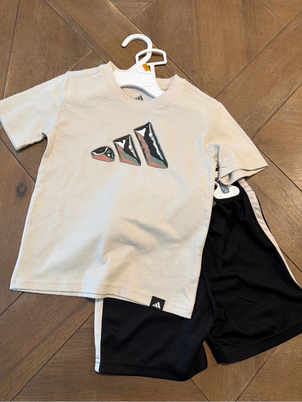 Adidas Toddler 3T Boys 2pc Tee Shirt T Shorts Set Light NWT